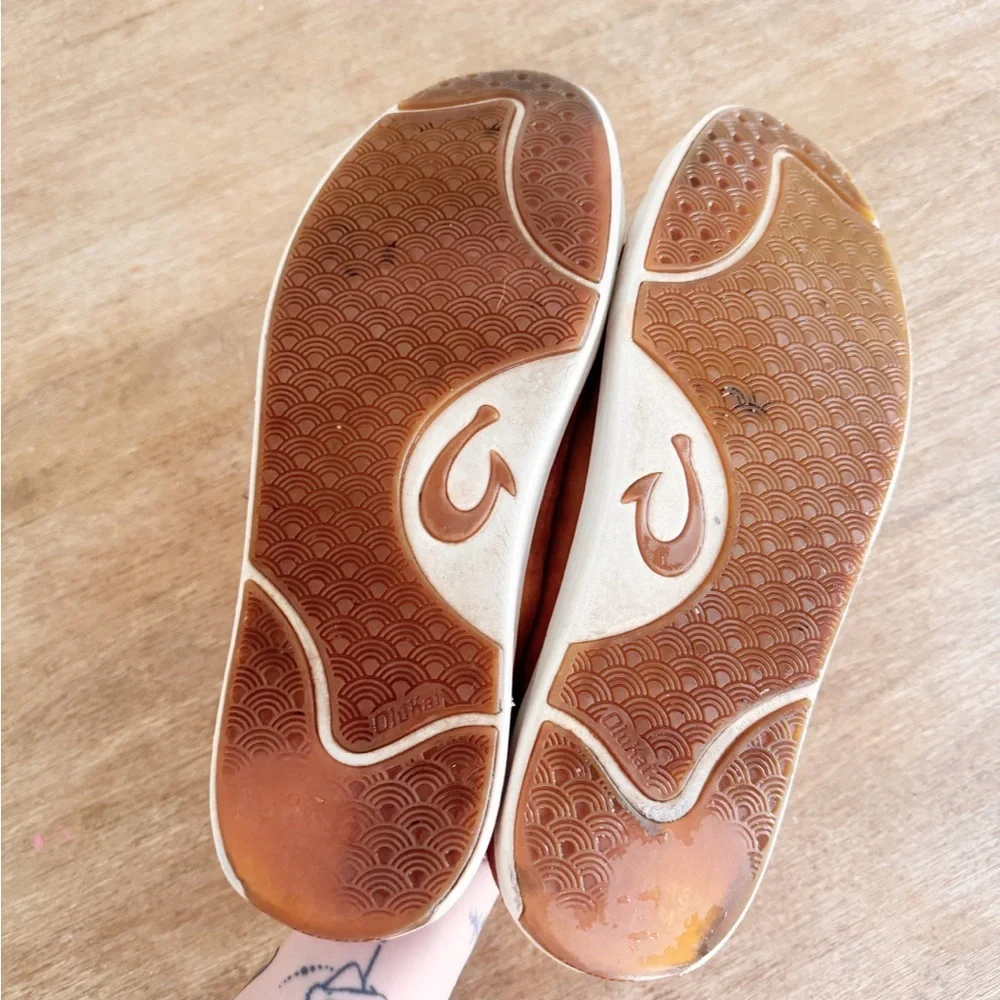 Olukai Lae'ahi Lī 'Ili Men's Low-Top Leather Sneakers in Tan size 12